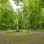 центр трускавца Appartamento *
